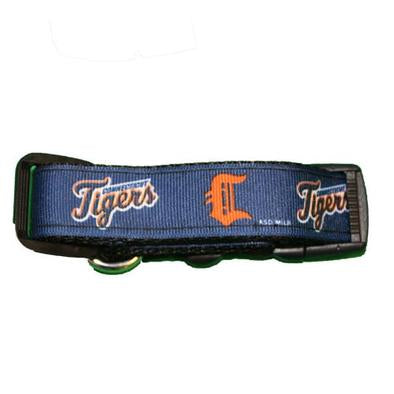 Connecticut Tigers Dog Collar